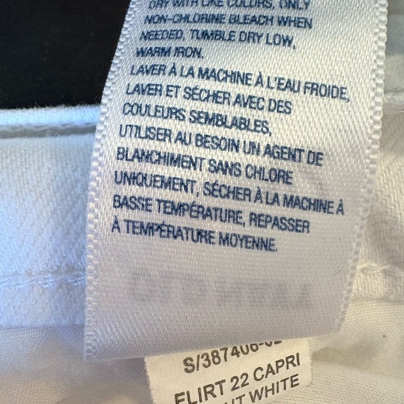 Old Navy White Denim Capris - Picture 5 of 5